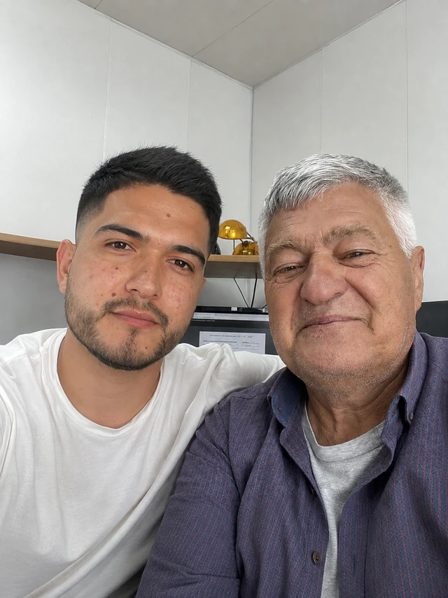 Foto de Rafael S. com a pessoa querida